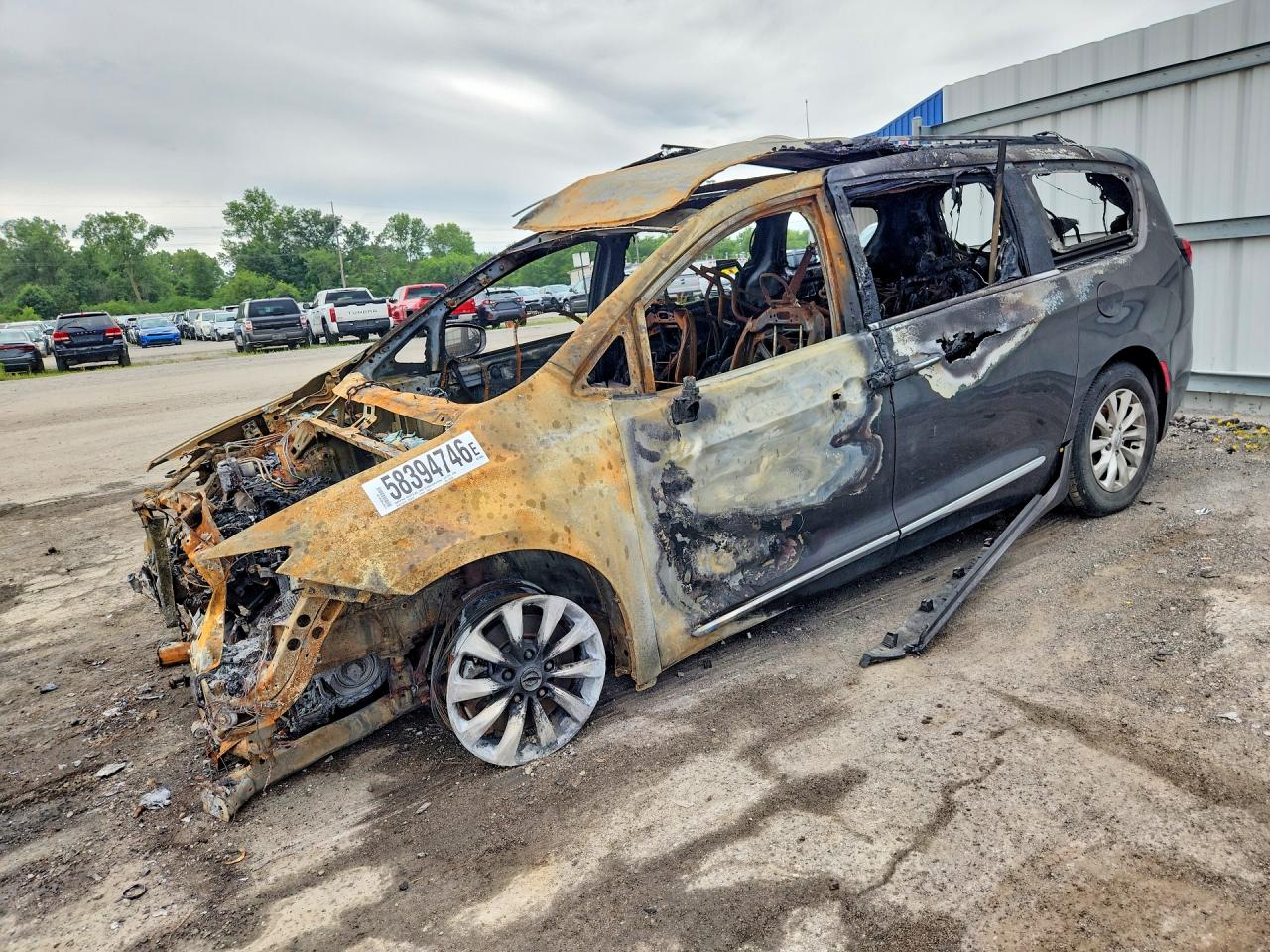 2017 CHRYSLER PACIFICA TOURING L
