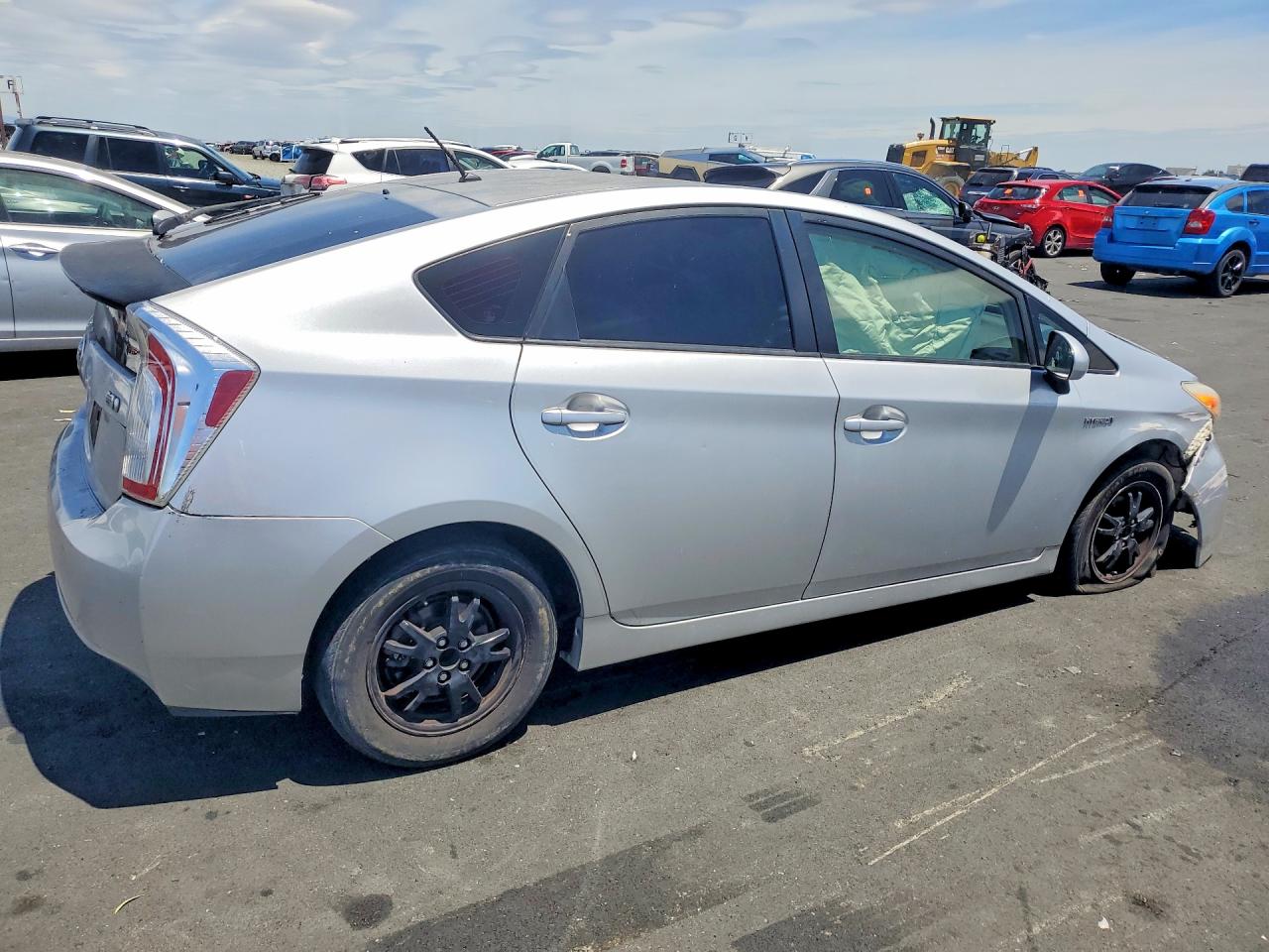 2015 TOYOTA PRIUS TWO — снимка 3