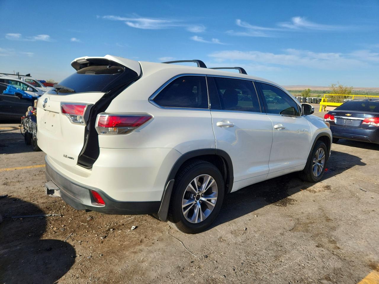2016 TOYOTA HIGHLANDER LE PLUS — снимка 3