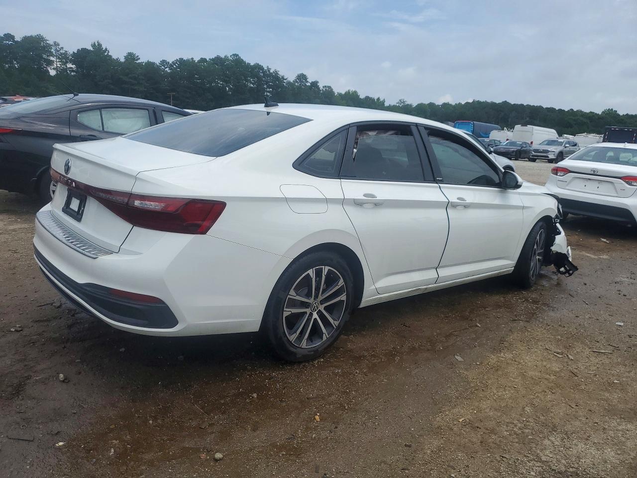 2026 VOLKSWAGEN JETTA SPORT — снимка 3
