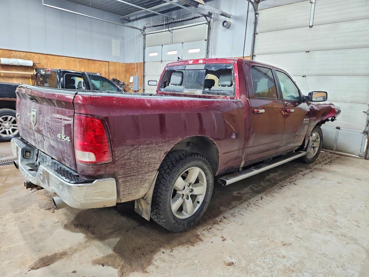 2016 RAM 1500 SLT — снимка 3
