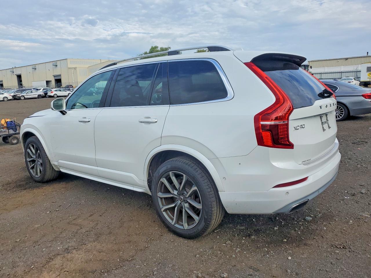 2017 VOLVO XC90 T6 — снимка 2