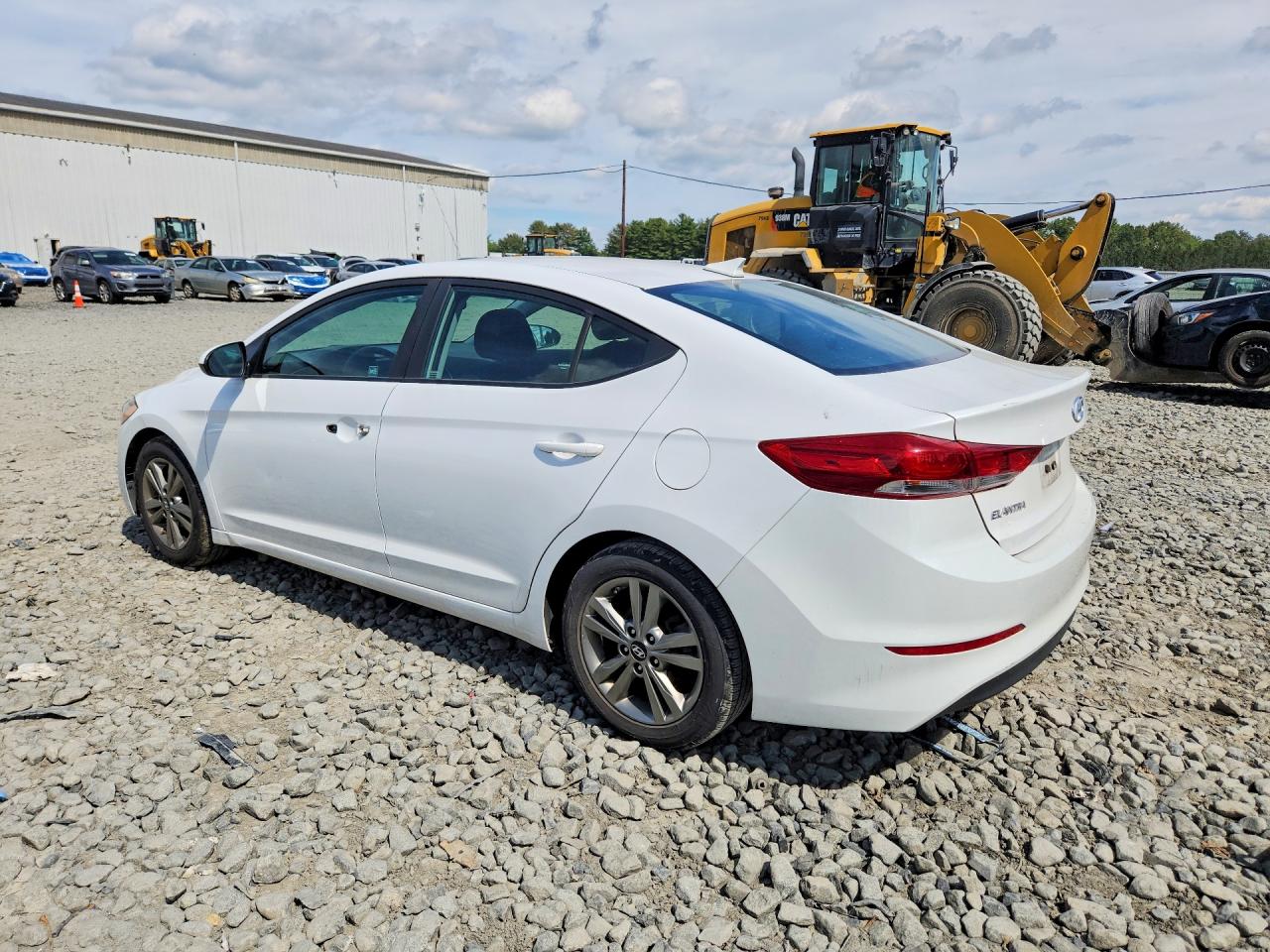 2018 HYUNDAI ELANTRA SEL — снимка 2