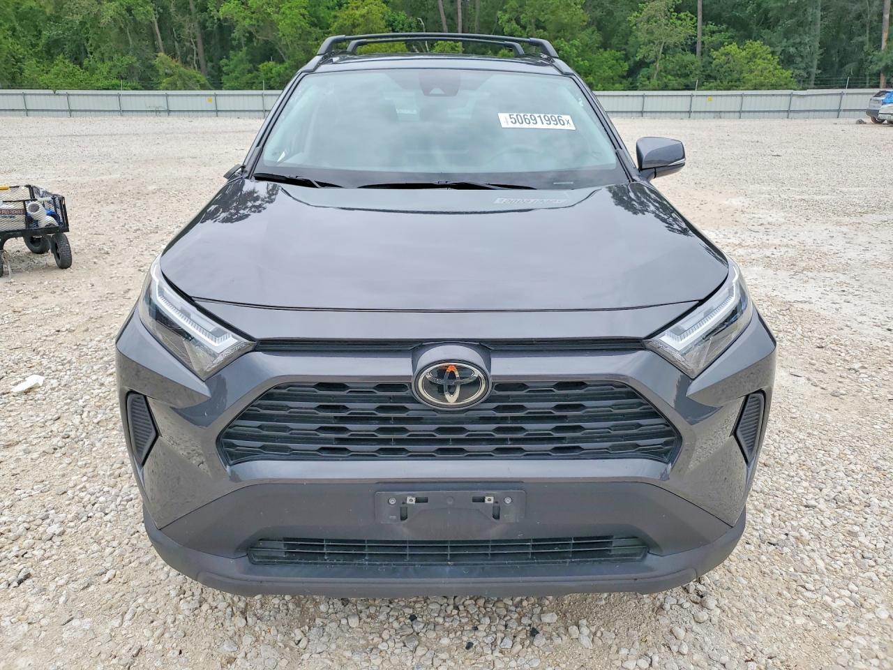 2024 TOYOTA RAV4 XLE — снимка 5