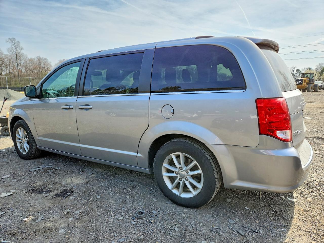 2019 DODGE GRAND CARAVAN SXT — снимка 2