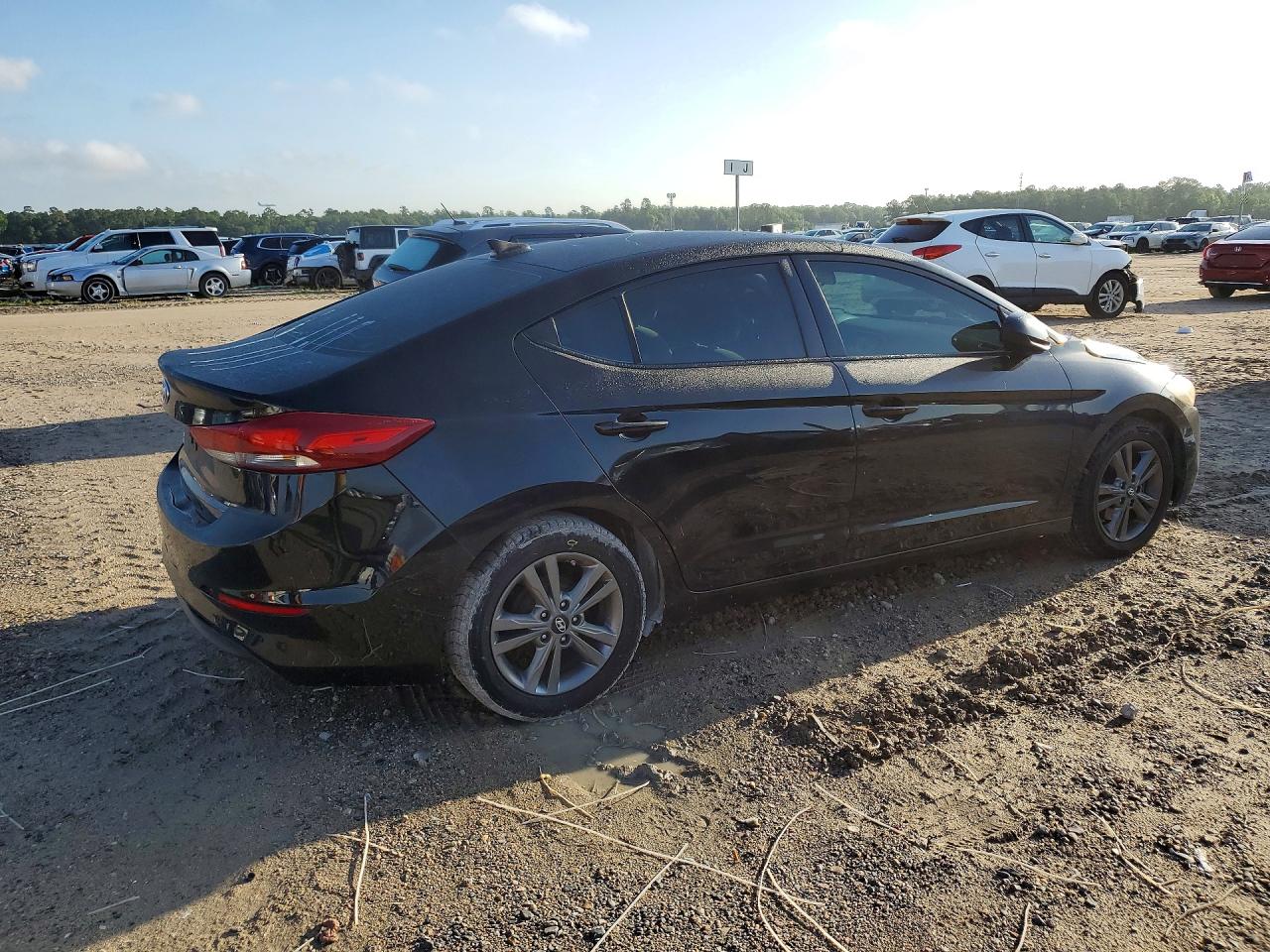 2017 HYUNDAI ELANTRA SE — снимка 3