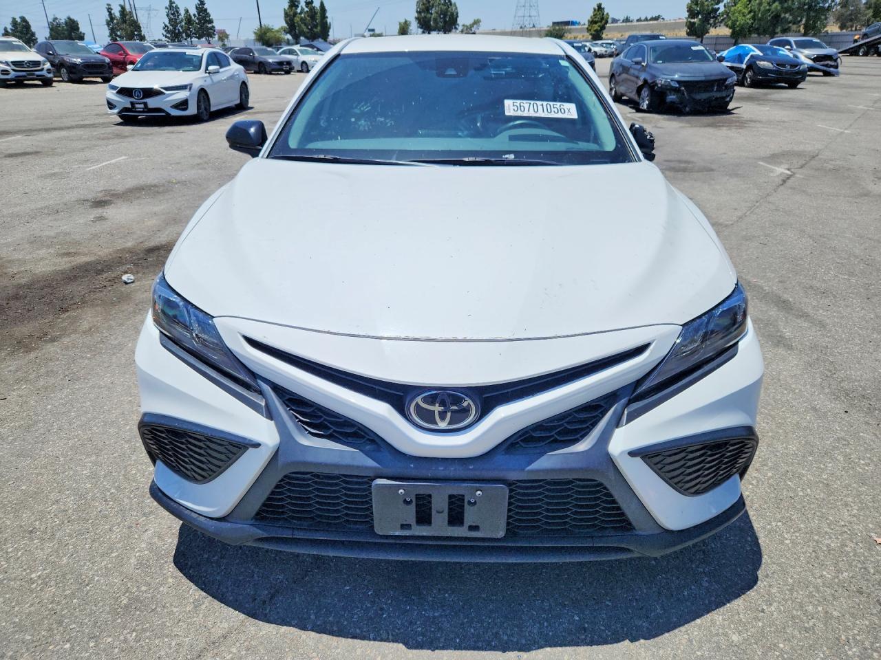 2021 TOYOTA CAMRY SE NIGHTSHADE — снимка 5