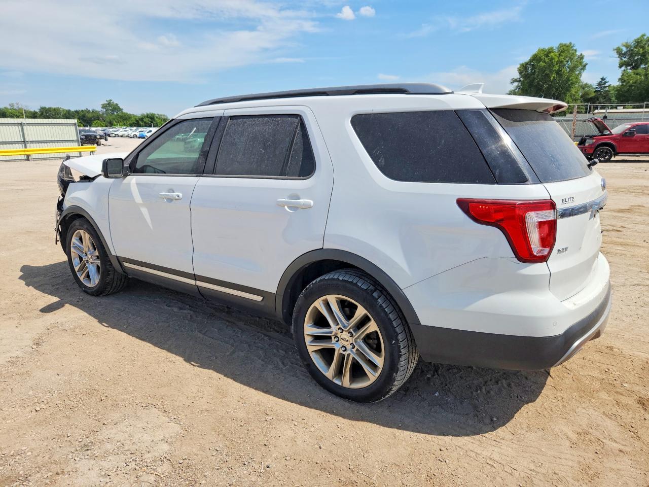 2017 FORD EXPLORER XLT — снимка 2