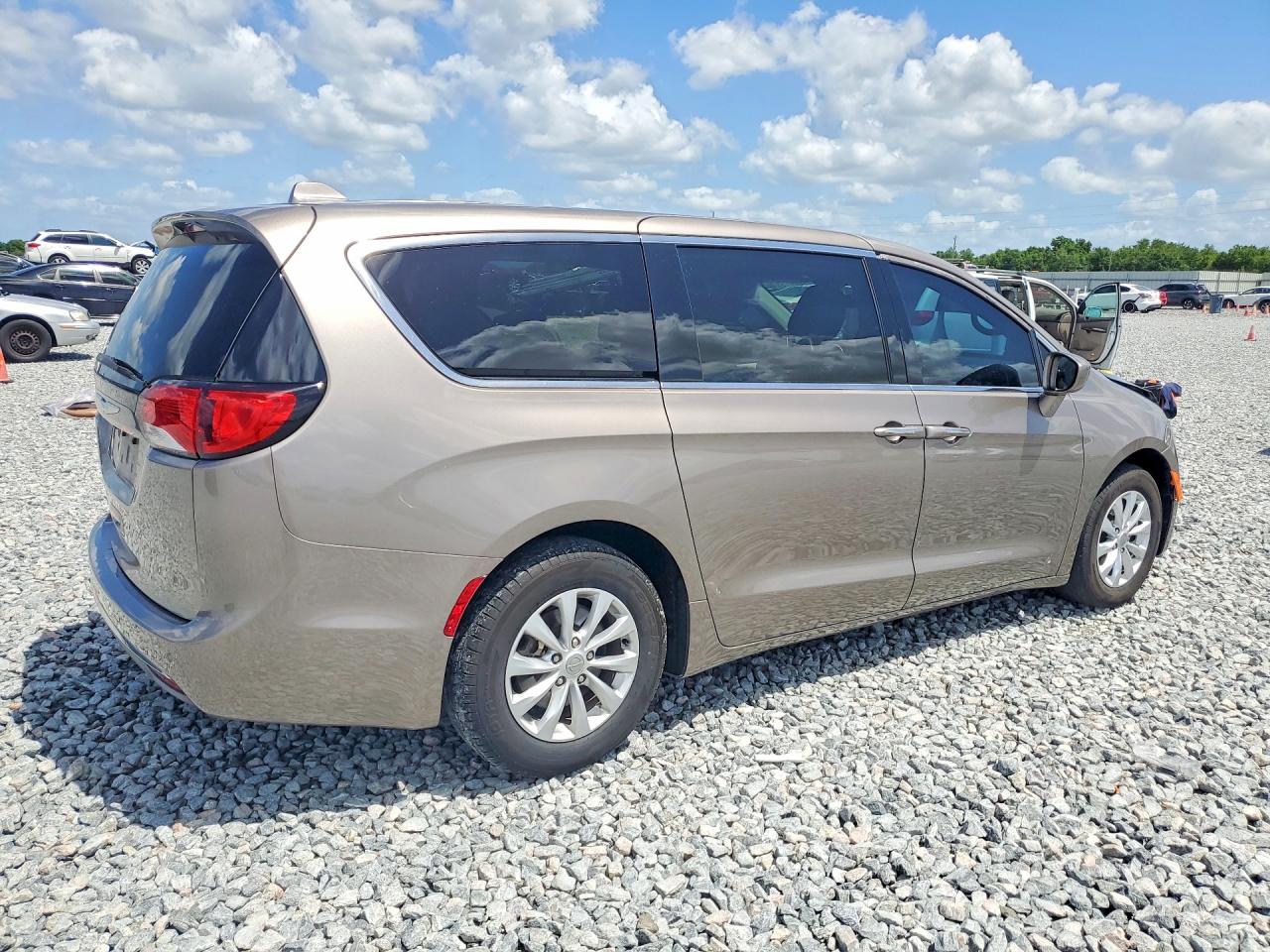 2018 CHRYSLER PACIFICA TOURING PLUS — снимка 3