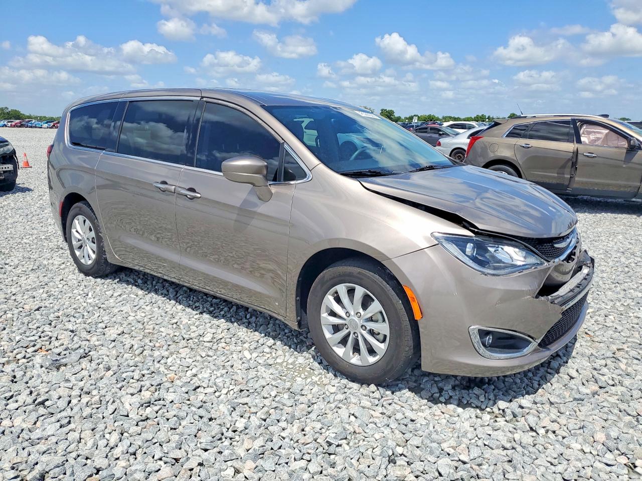 2018 CHRYSLER PACIFICA TOURING PLUS — снимка 4