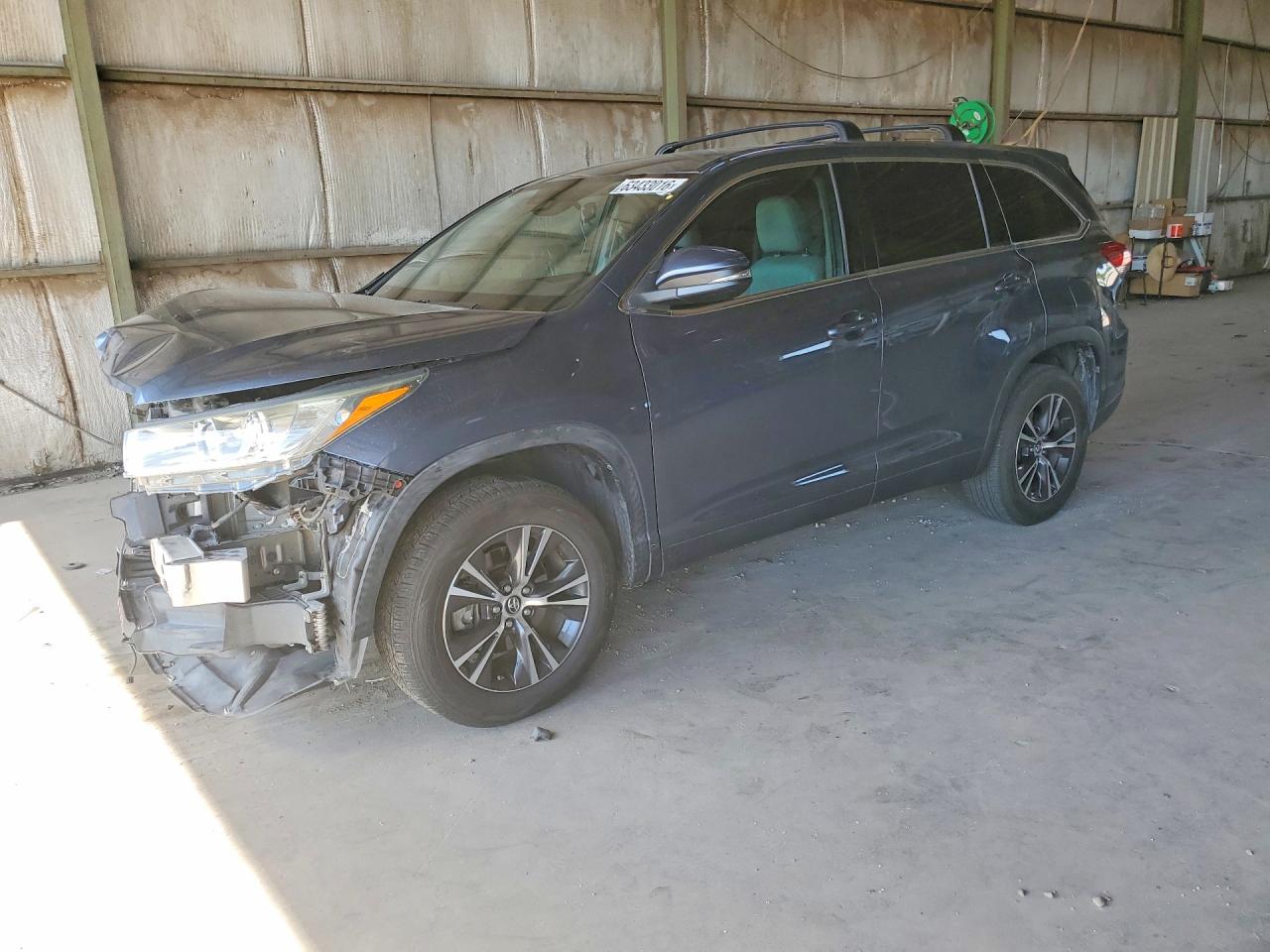 2019 TOYOTA HIGHLANDER LE