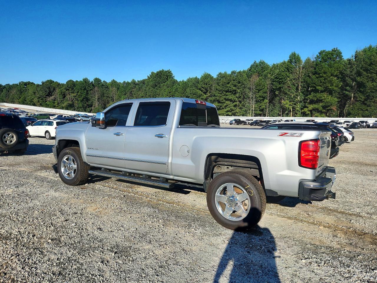 2015 CHEVROLET SILVERADO C2500 HEAVY DUTY LTZ — снимка 2
