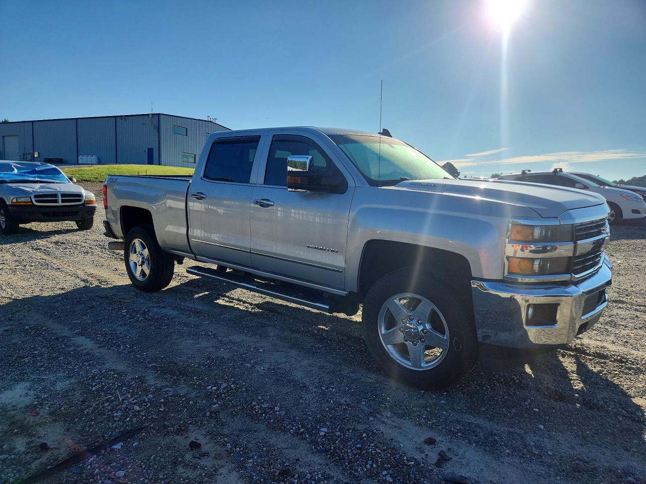 2015 CHEVROLET SILVERADO C2500 HEAVY DUTY LTZ — снимка 4