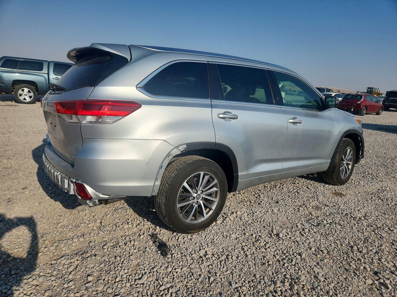 2017 TOYOTA HIGHLANDER XLE — снимка 3