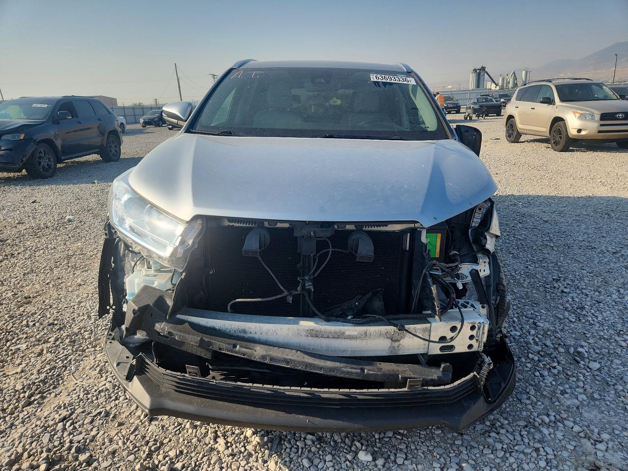 2017 TOYOTA HIGHLANDER XLE — снимка 5