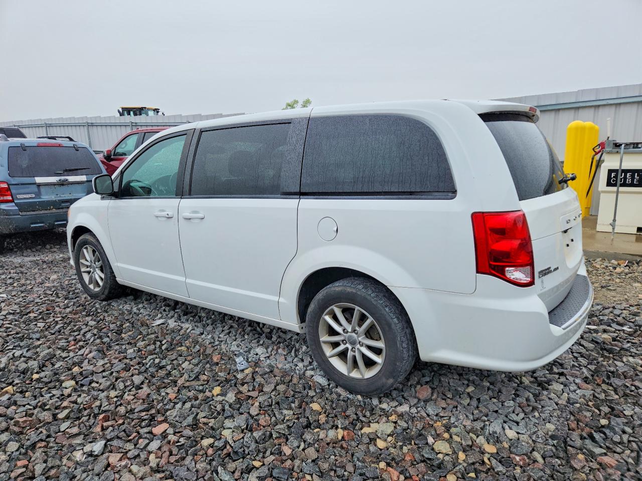 2020 DODGE GRAND CARAVAN SE — снимка 2