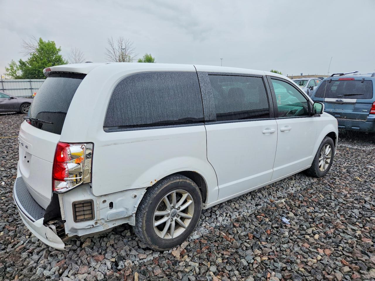 2020 DODGE GRAND CARAVAN SE — снимка 3