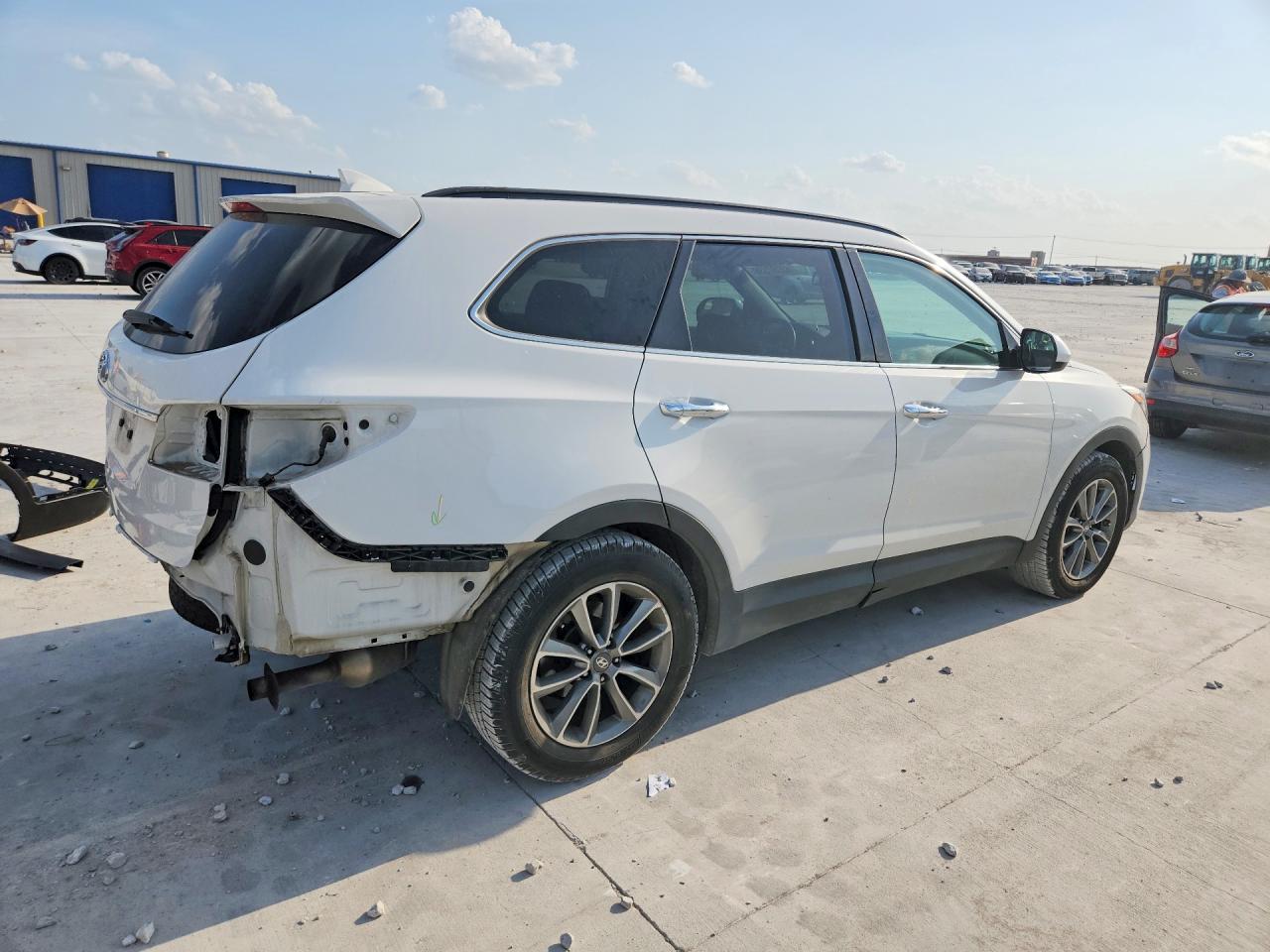 2017 HYUNDAI SANTA FE SE — снимка 3