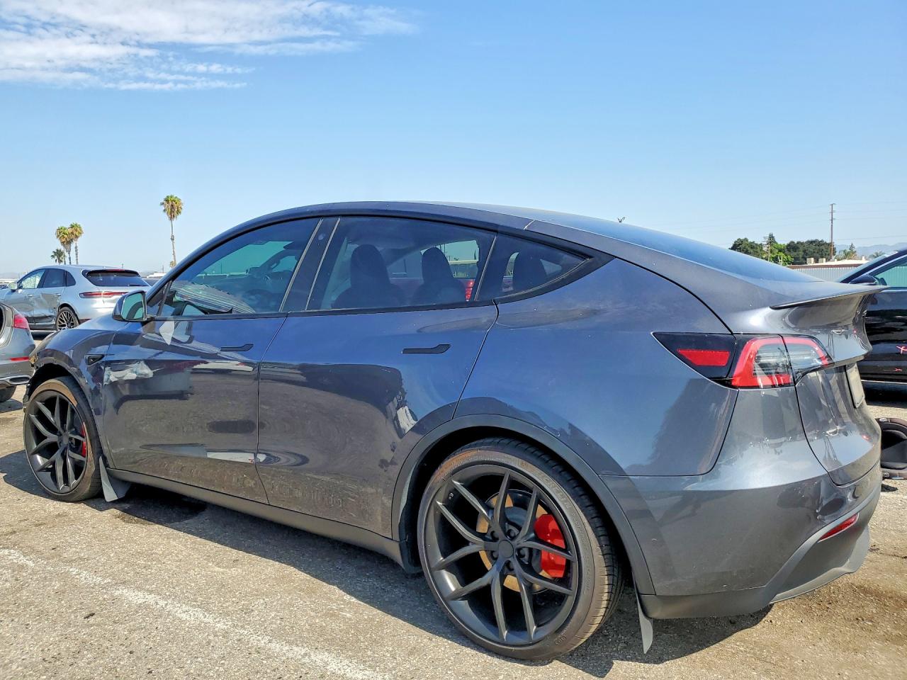 2023 TESLA MODEL Y — снимка 2