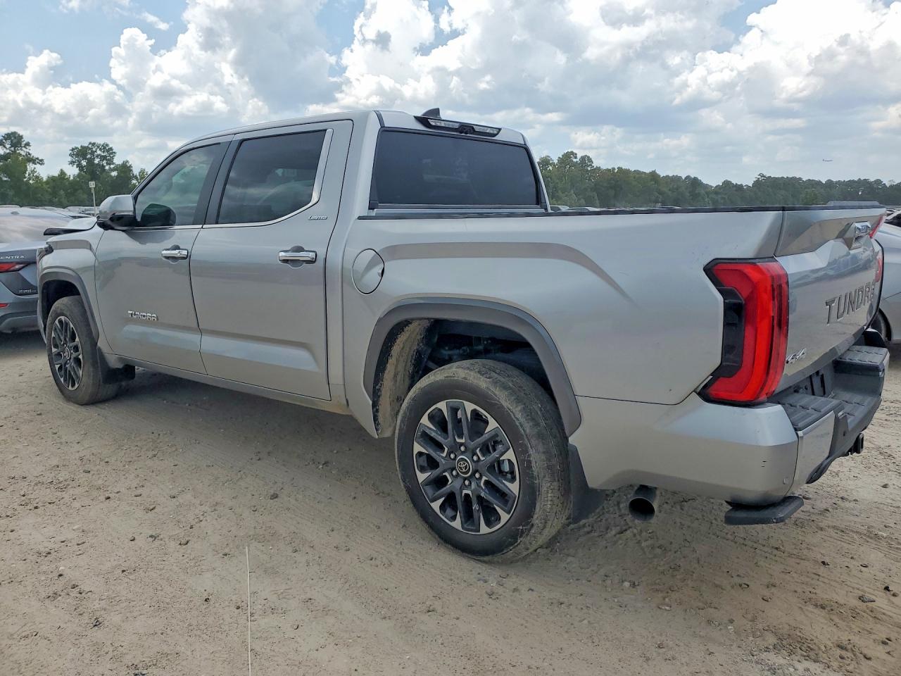 2024 TOYOTA TUNDRA CREWMAX LIMITED — снимка 2