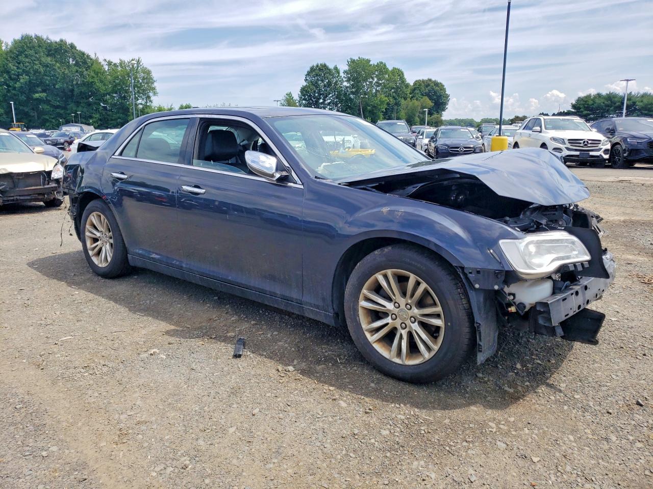 2017 CHRYSLER 300C — снимка 4