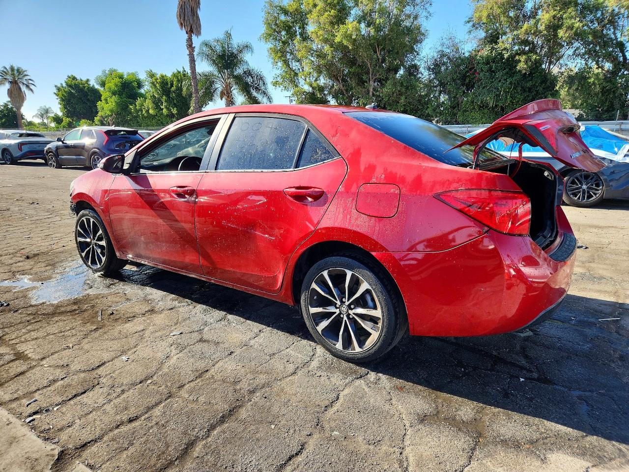 2019 TOYOTA COROLLA SE — снимка 2