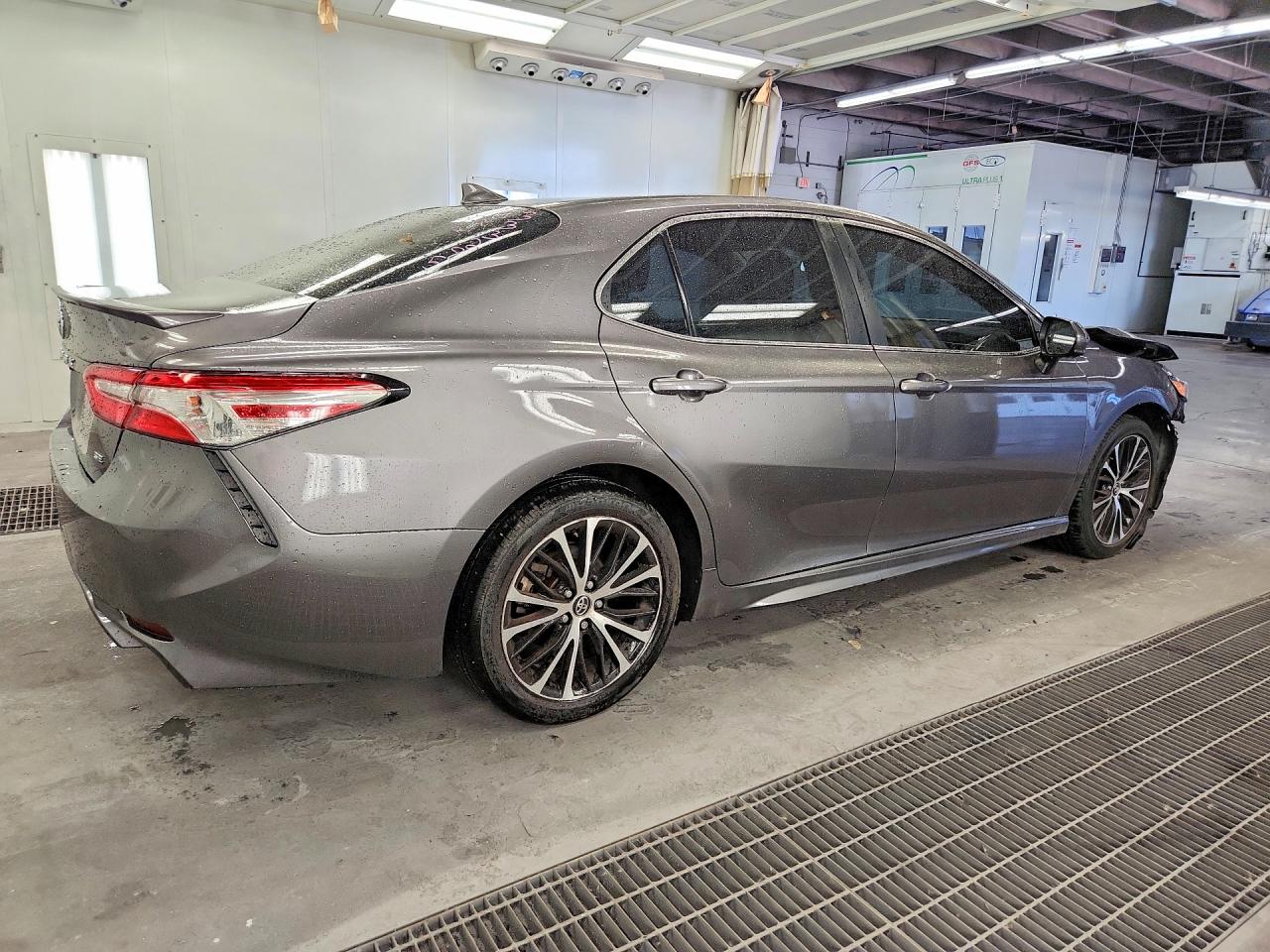 2020 TOYOTA CAMRY SE — снимка 3