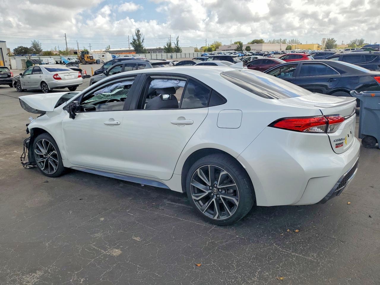 2022 TOYOTA COROLLA SE — снимка 2