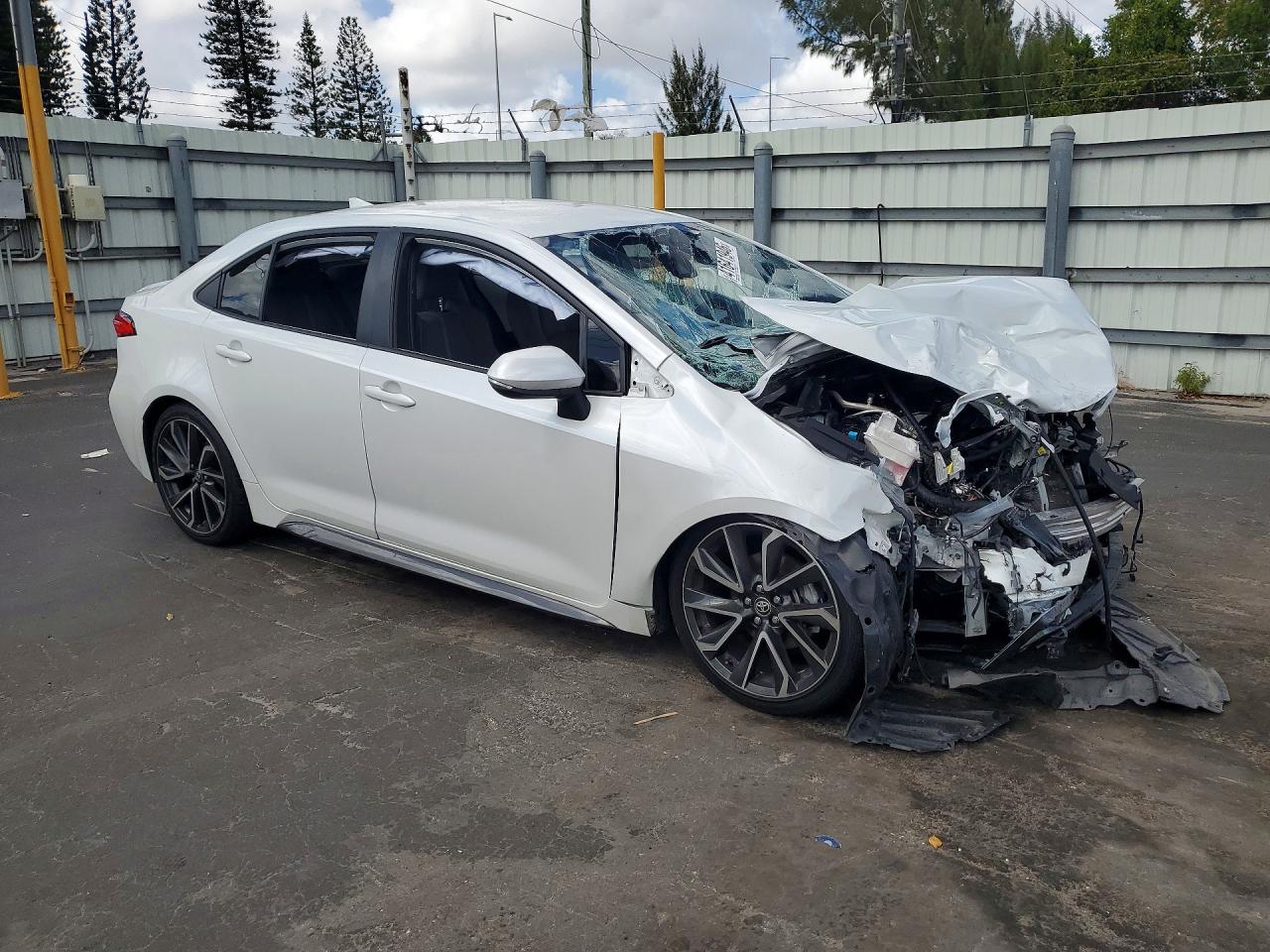 2022 TOYOTA COROLLA SE — снимка 4