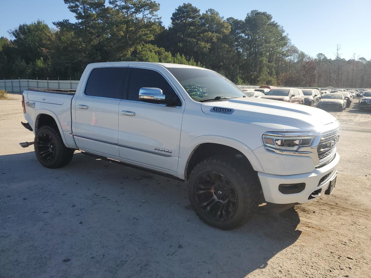 2019 RAM 1500 LIMITED — снимка 4