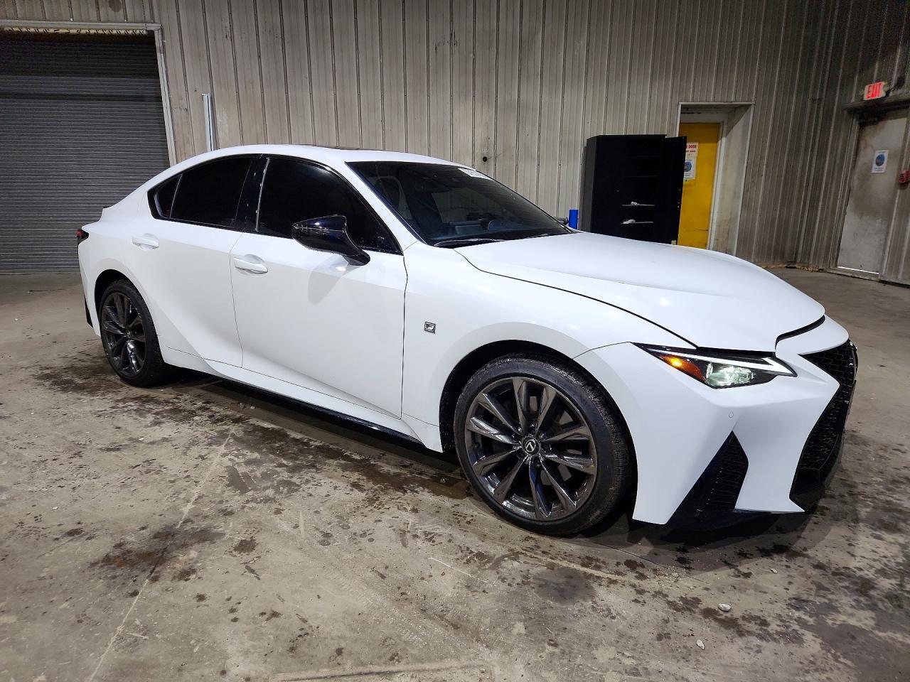 2025 LEXUS IS 350 F SPORT — снимка 4