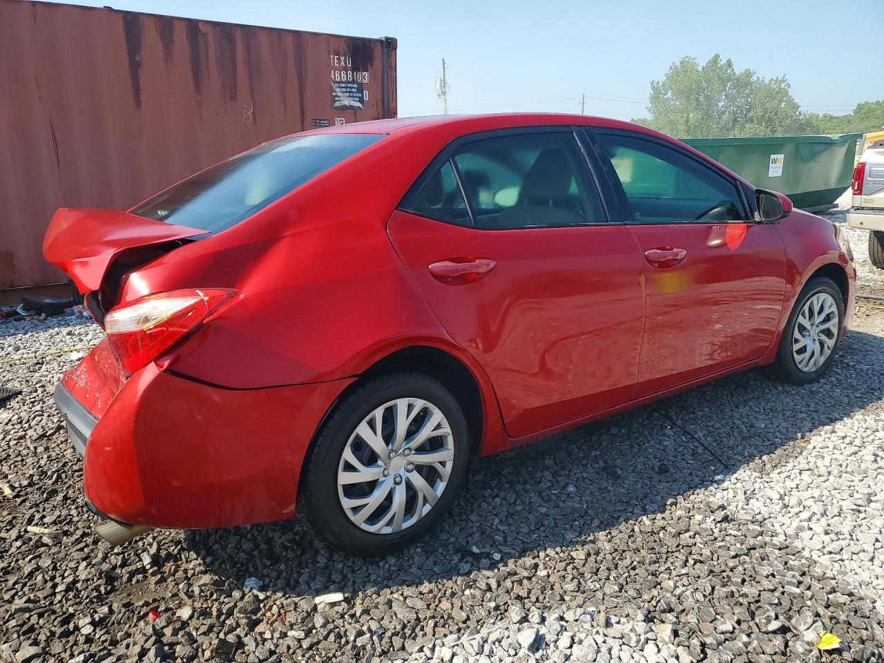 2017 TOYOTA COROLLA LE — снимка 3