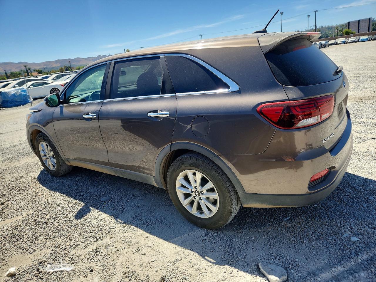2019 KIA SORENTO LX — снимка 2