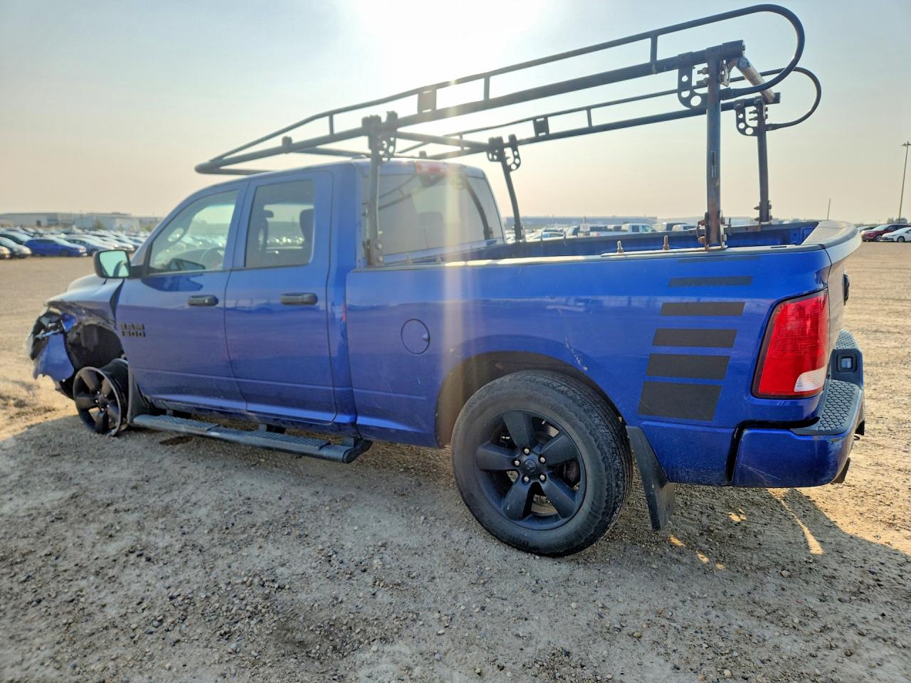 2017 RAM 1500 ST — снимка 2
