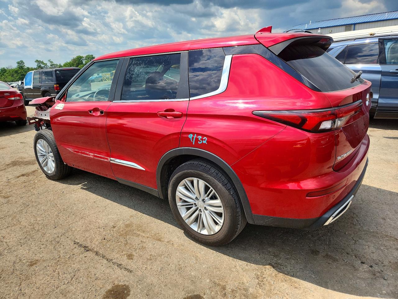 2022 MITSUBISHI OUTLANDER ES — снимка 2