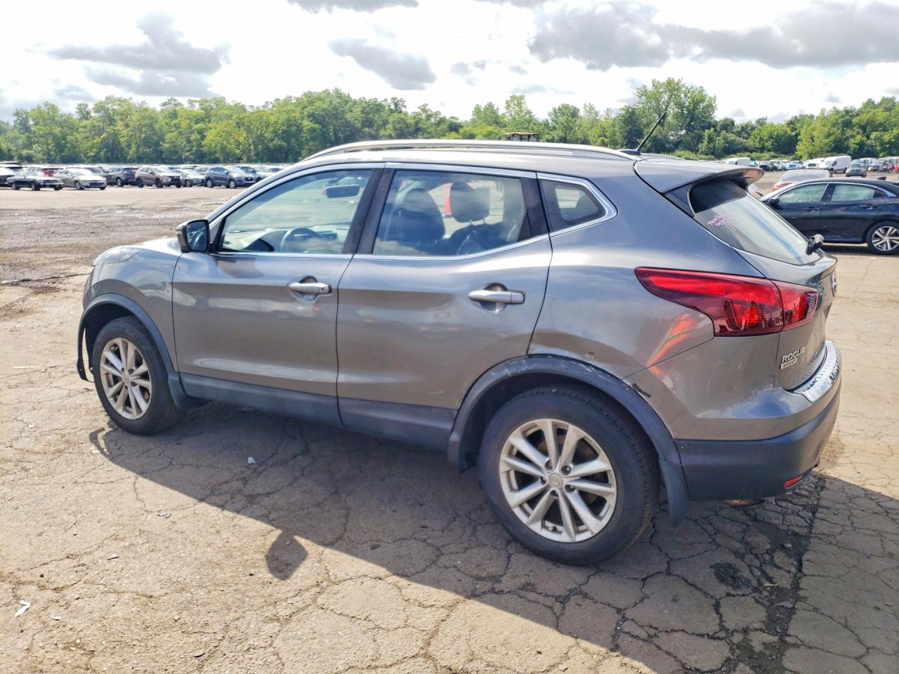 2018 NISSAN ROGUE SPORT SV — снимка 2