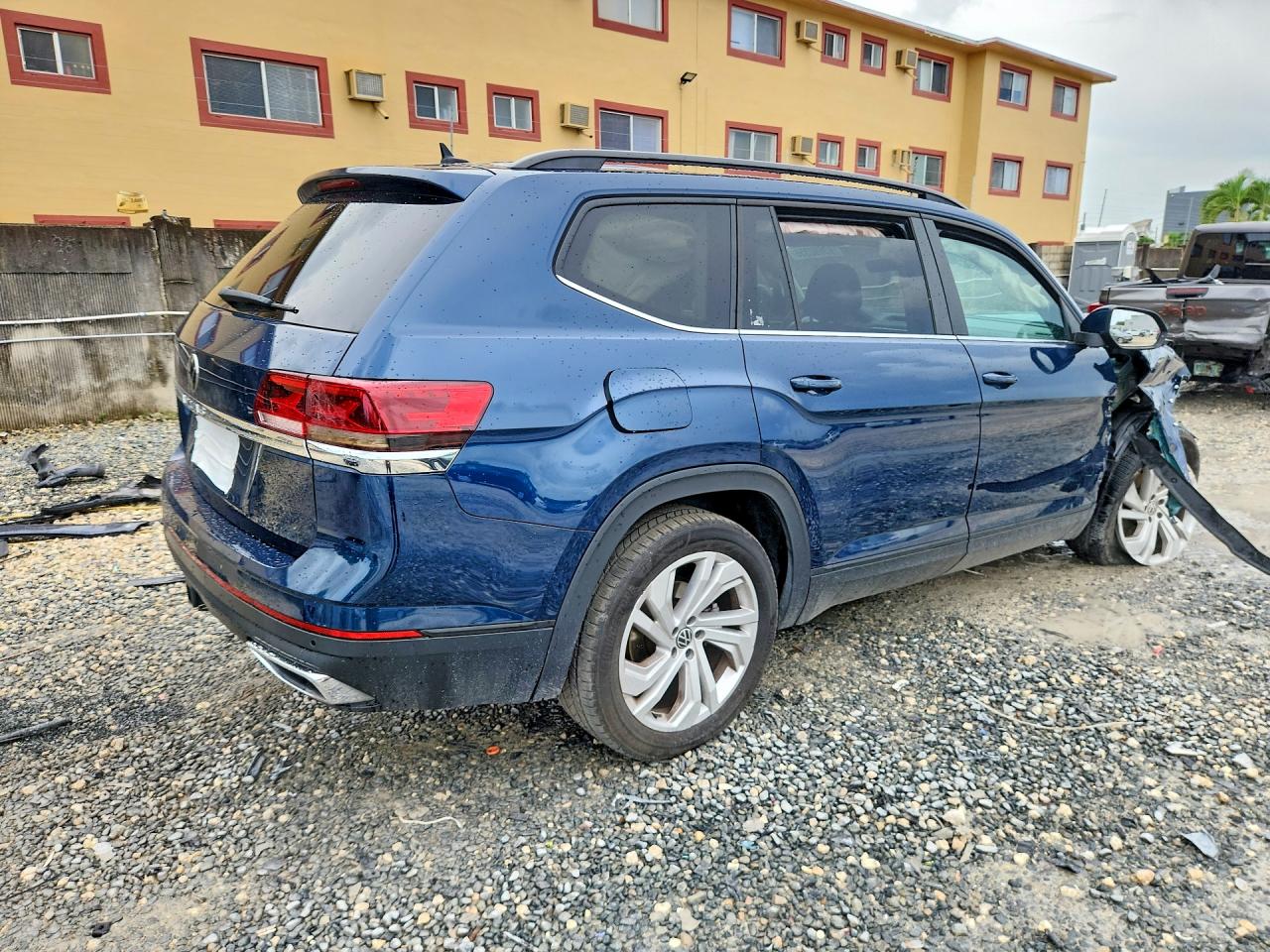 2023 VOLKSWAGEN ATLAS SE — снимка 3