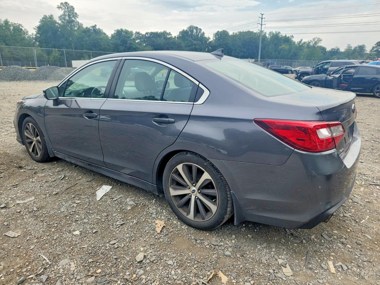 2018 SUBARU LEGACY 2.5I LIMITED — снимка 2
