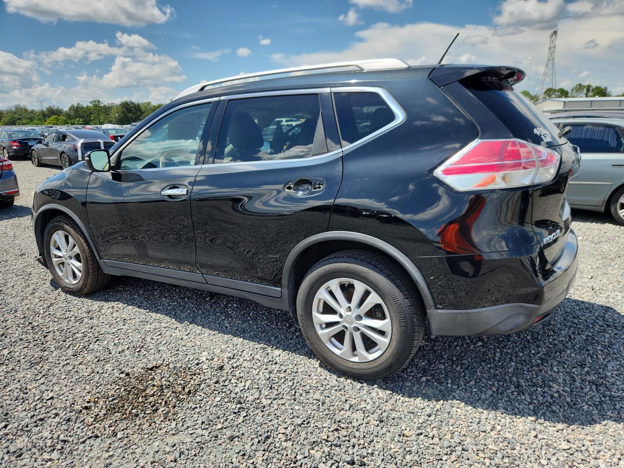 2015 NISSAN ROGUE SV — снимка 2