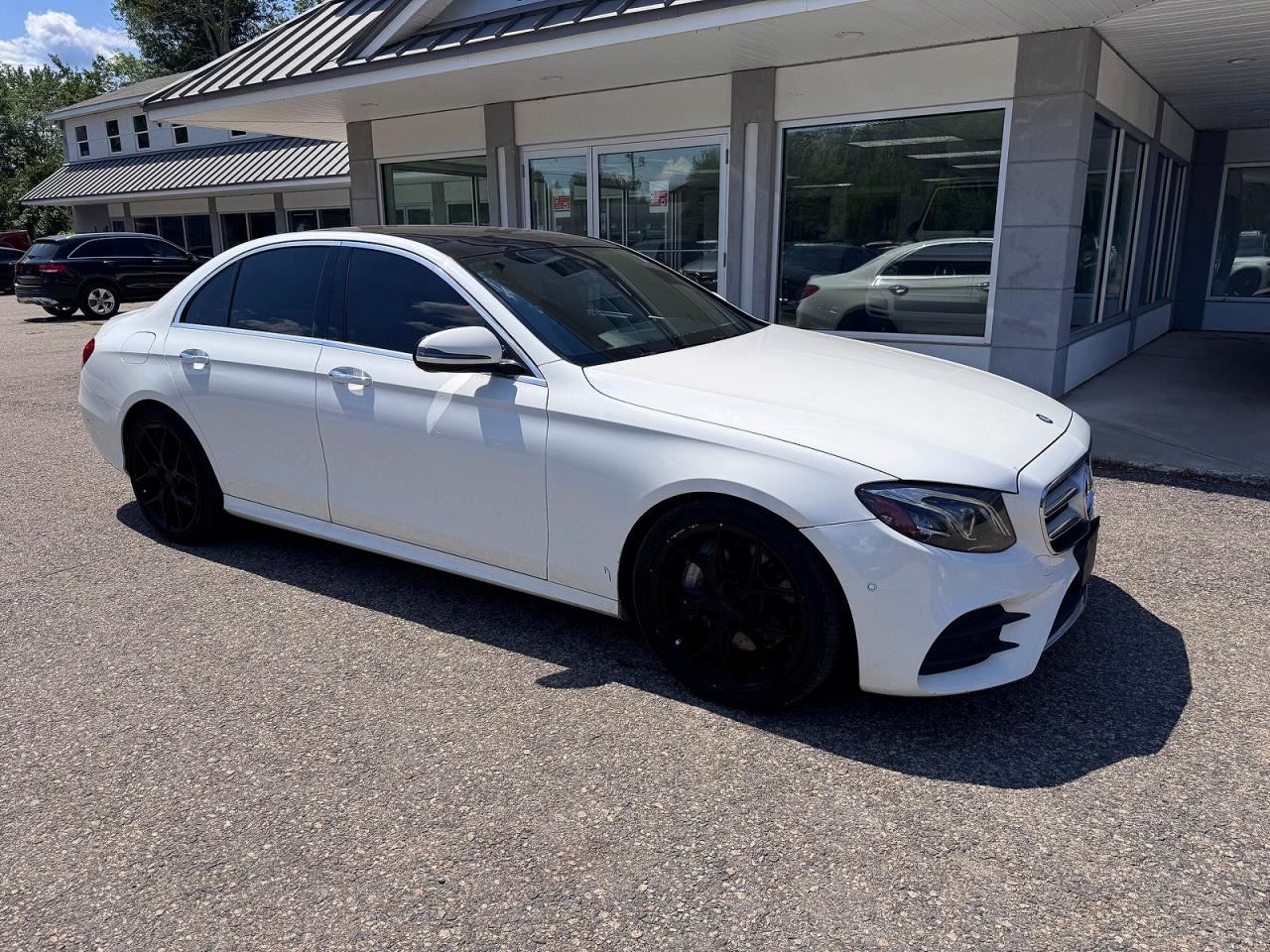 2017 MERCEDES-BENZ E 300