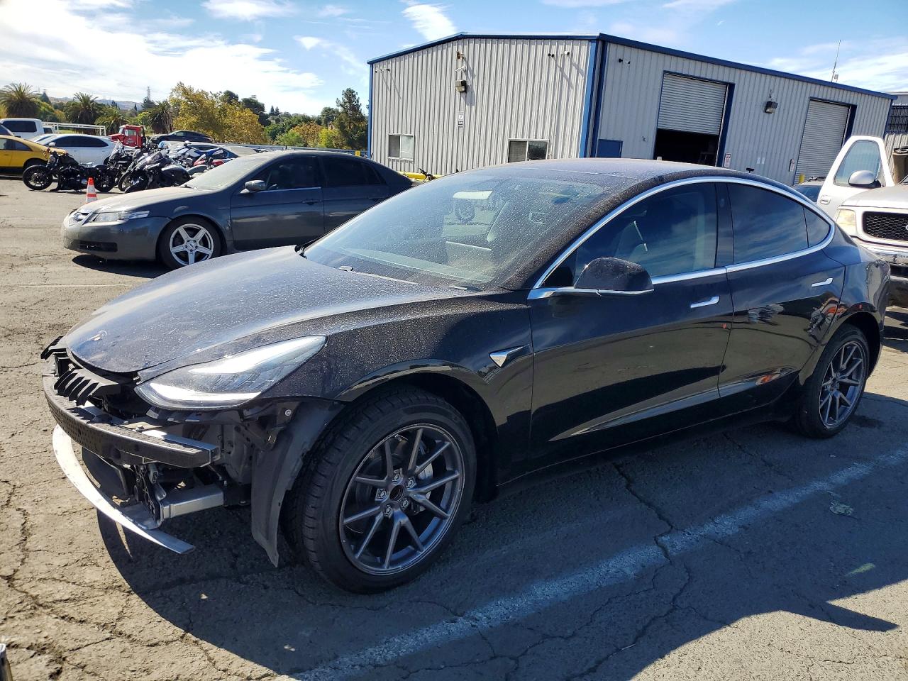 2018 TESLA MODEL 3