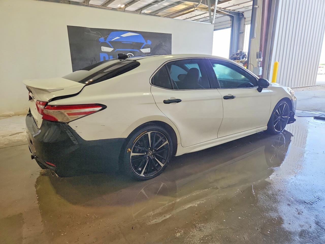 2020 TOYOTA CAMRY XSE — снимка 3