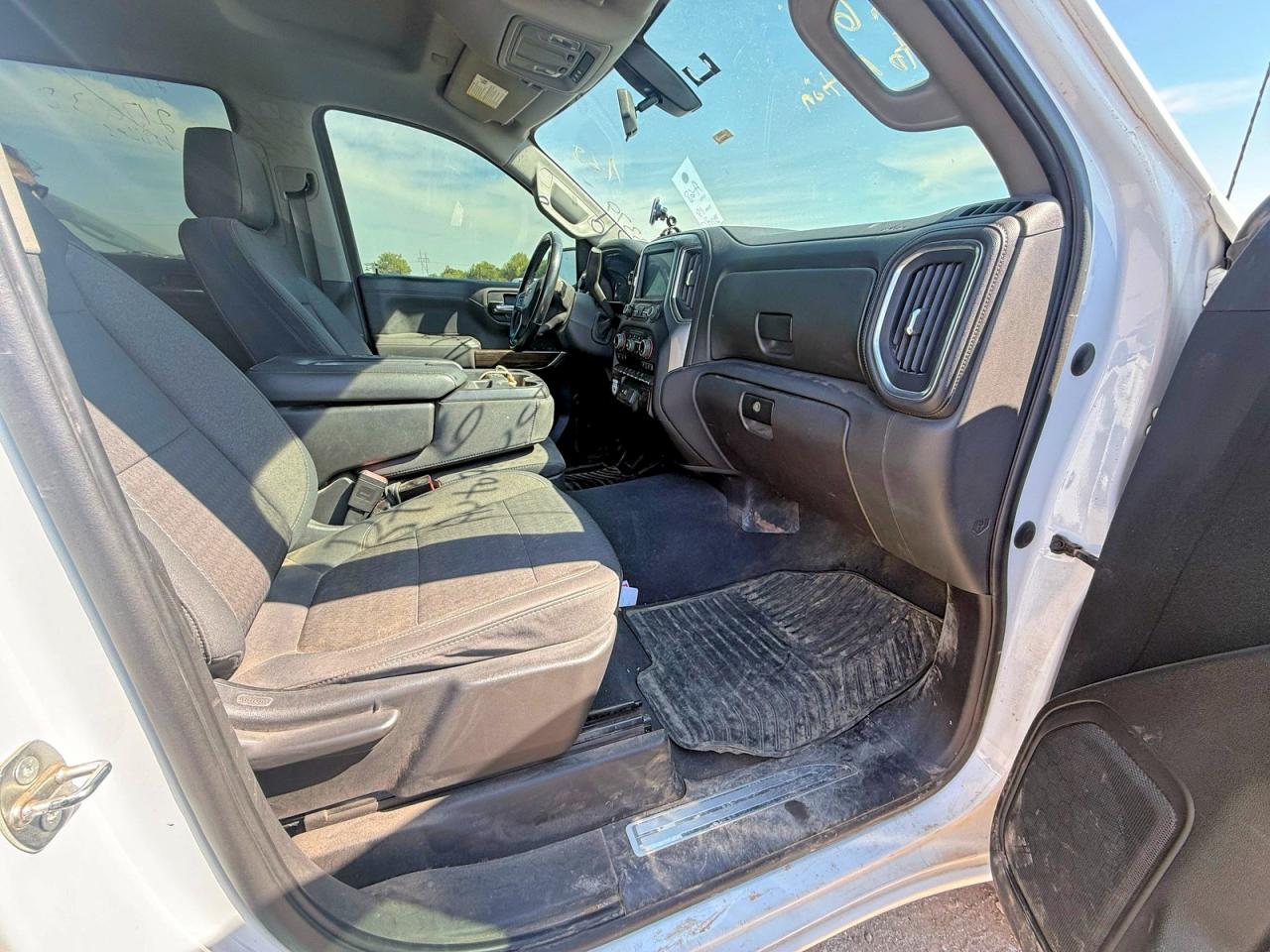 2019 CHEVROLET SILVERADO K1500 LT — снимка 5