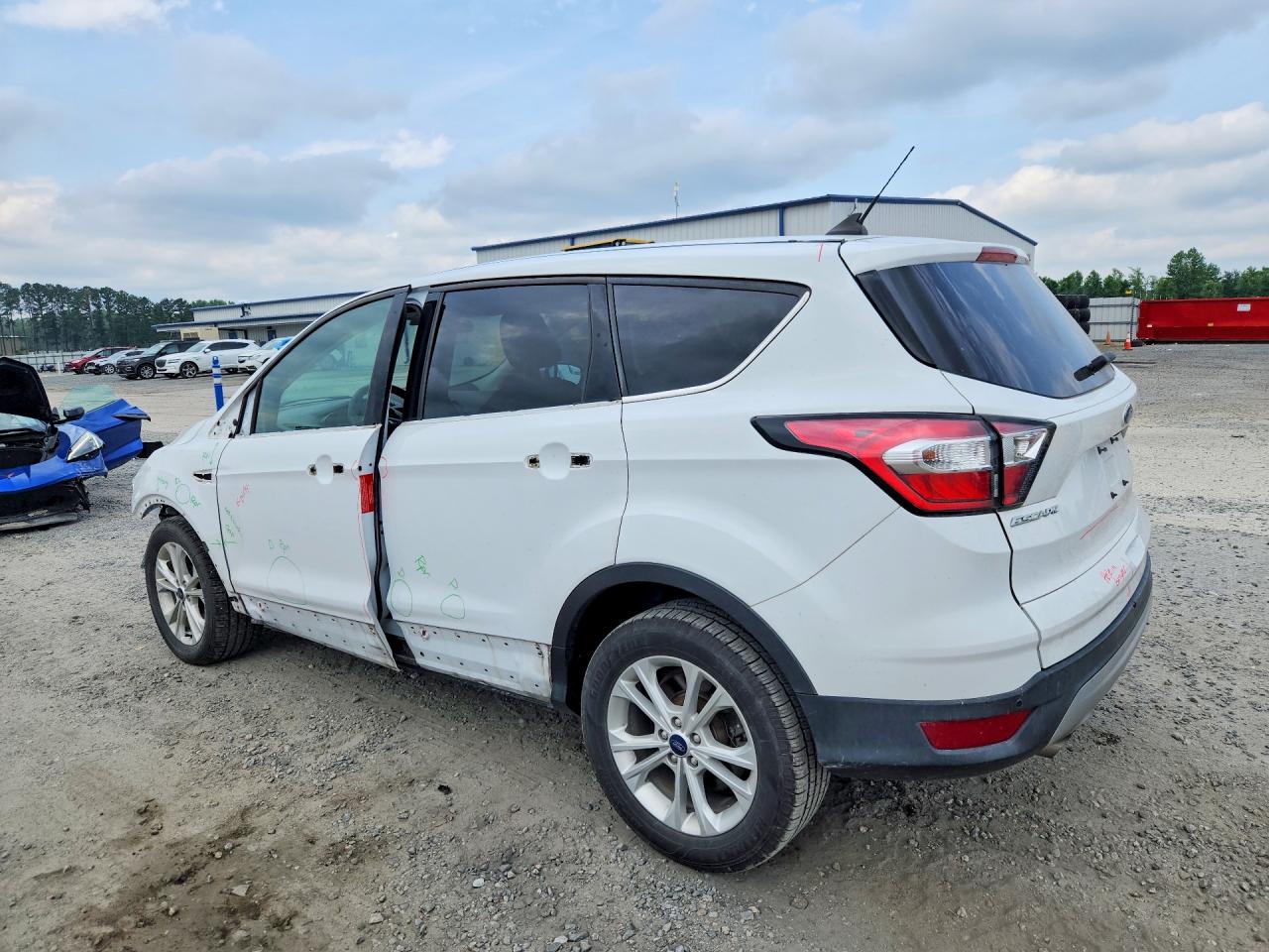 2018 FORD ESCAPE SE — снимка 2