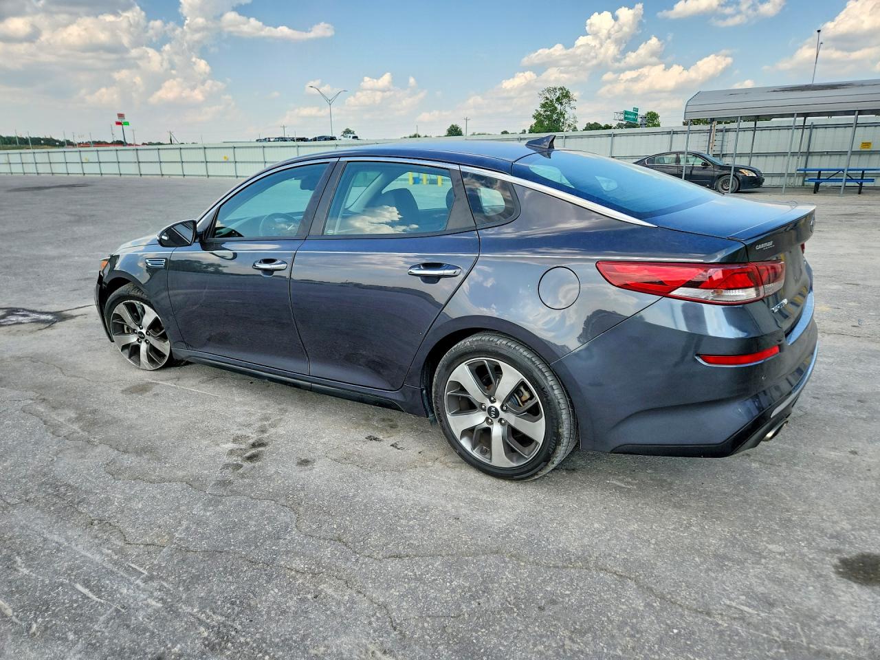 2019 KIA OPTIMA S — снимка 2
