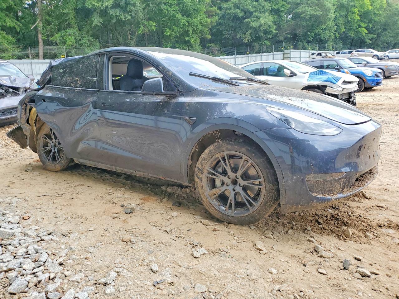 2025 TESLA MODEL Y — снимка 4