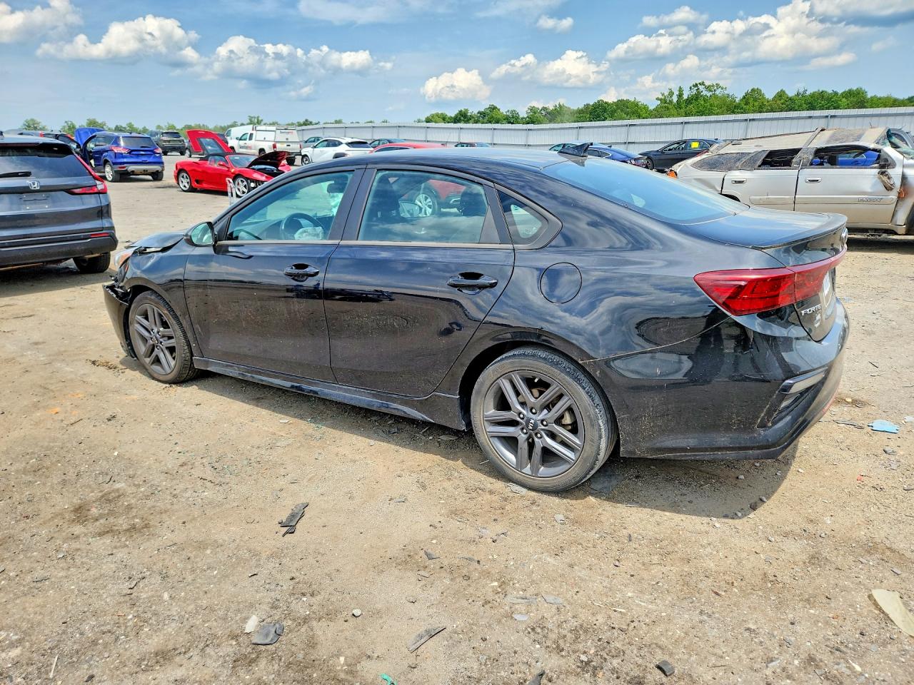 2021 KIA FORTE GT LINE — снимка 2