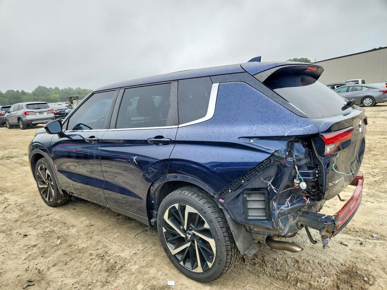 2022 MITSUBISHI OUTLANDER SE — снимка 2