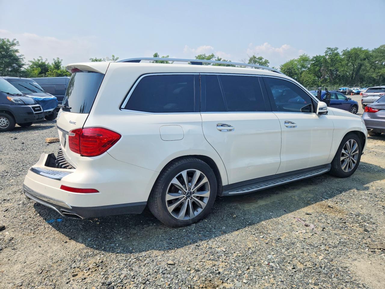 2014 MERCEDES-BENZ GL 450 4MATIC — снимка 3