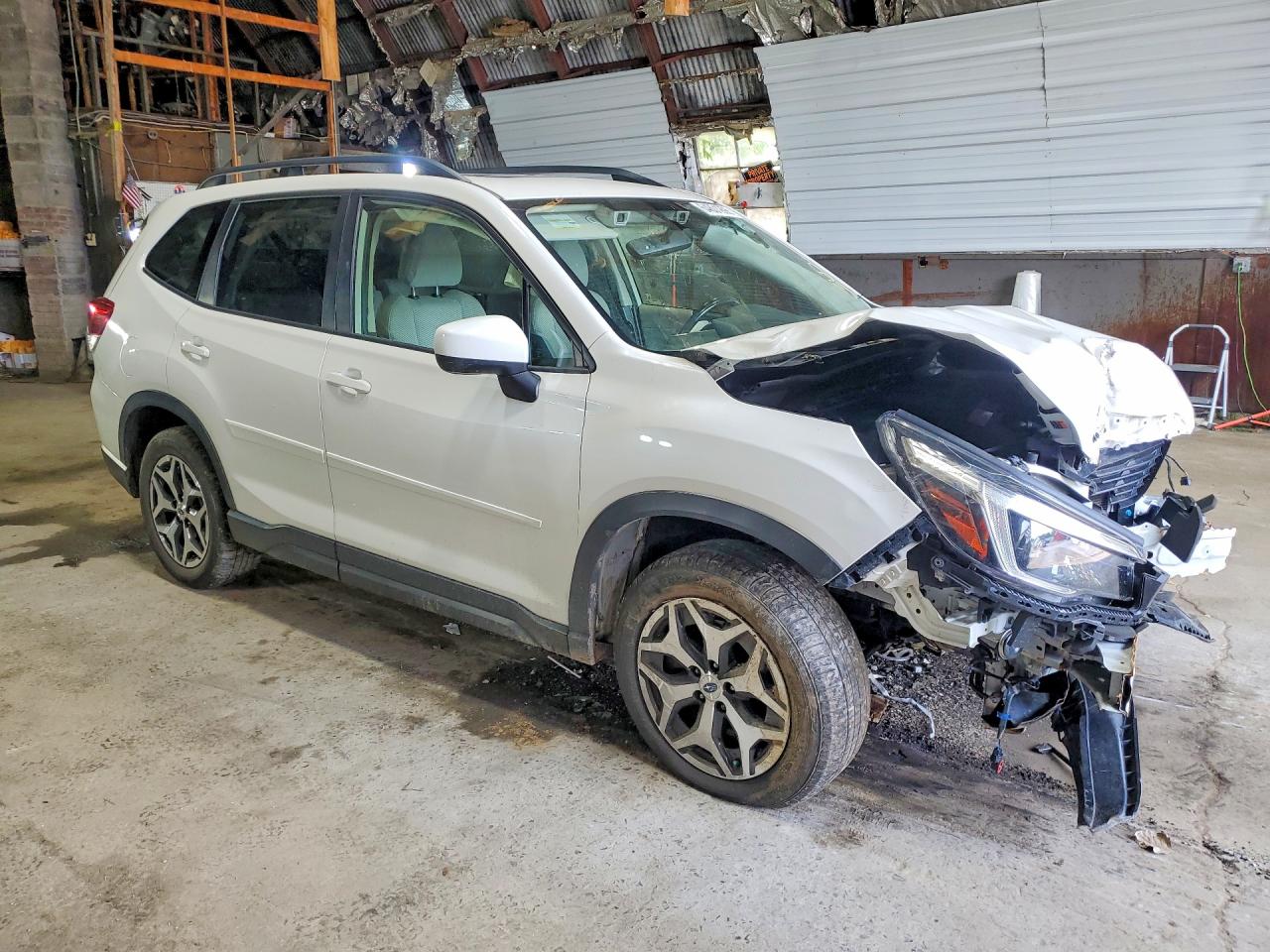 2021 SUBARU FORESTER PREMIUM — снимка 4